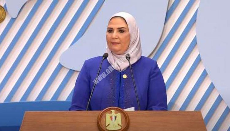 الدكتورة نيفين القباج وزيرة التضامن الإجتماعى