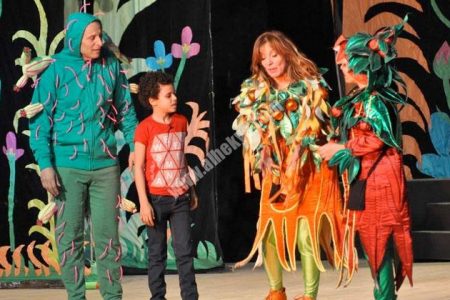 “حواديت الأراجوز” يبدأ أول عروضه خارج القاهرة من سوهاج.. اليوم | صور