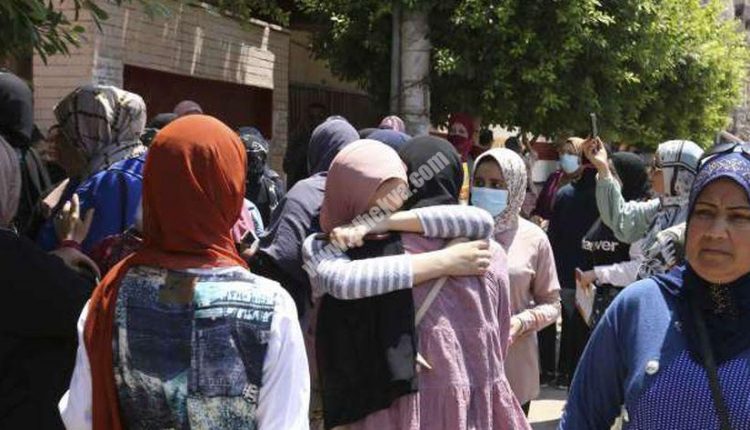 الامتحانات