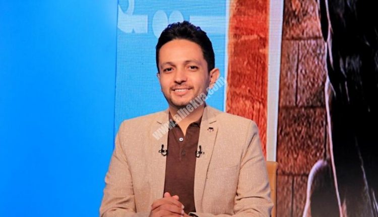 الإعلامي أحمد فايق